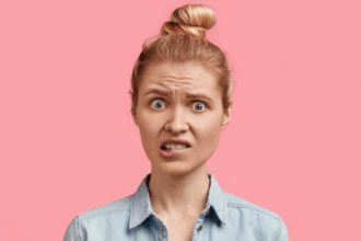 does lip licking mean anxiety