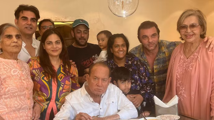 Salim Khan at his 90th birthday celebration, November 24, 2025 — surrounded by his family
